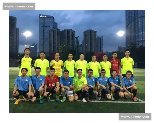 室内足球运动发展趋势与青少年训练体系创新研究实践探索路径分析