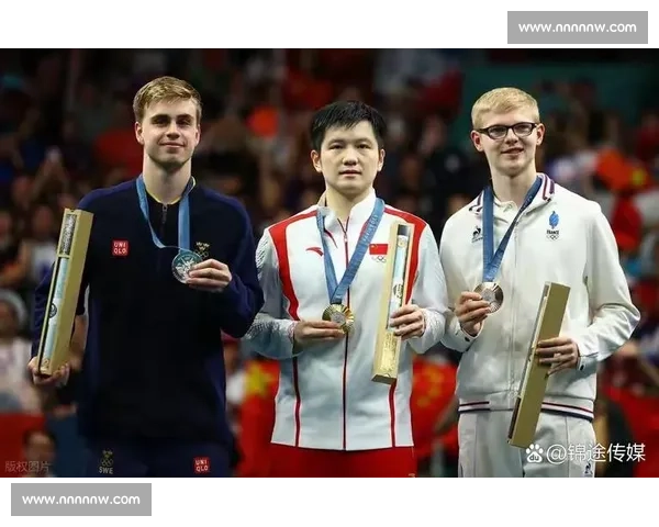 三比二逆转取胜全场五球鏖战创赛季经典对决上演巅峰之夜震撼全城