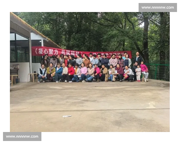 汇聚全民力量掀起时代奋进的支持声浪共筑美好未来新篇章凝心聚力